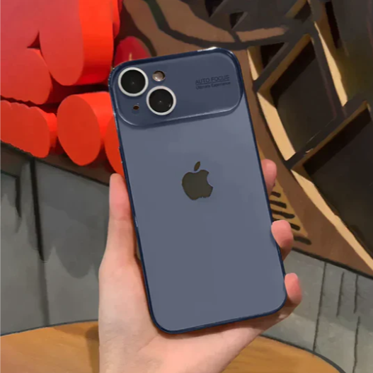 Auto Focus Chromatic Lens Shield Case for iPhone 14