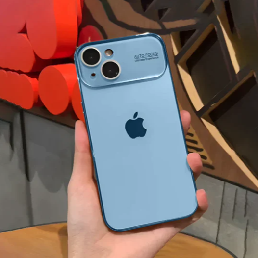 Auto Focus Chromatic Lens Shield Case for iPhone 14